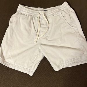 Arizona elastic waist pull on men’s size small shorts
